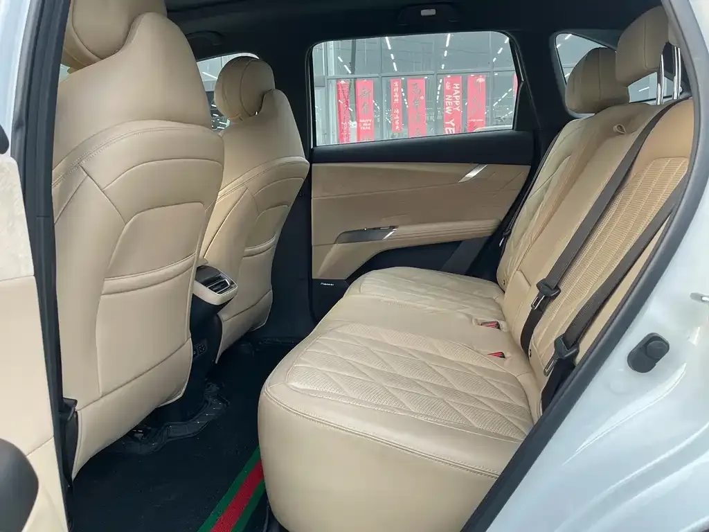Changan CS75PLUS — фото 2