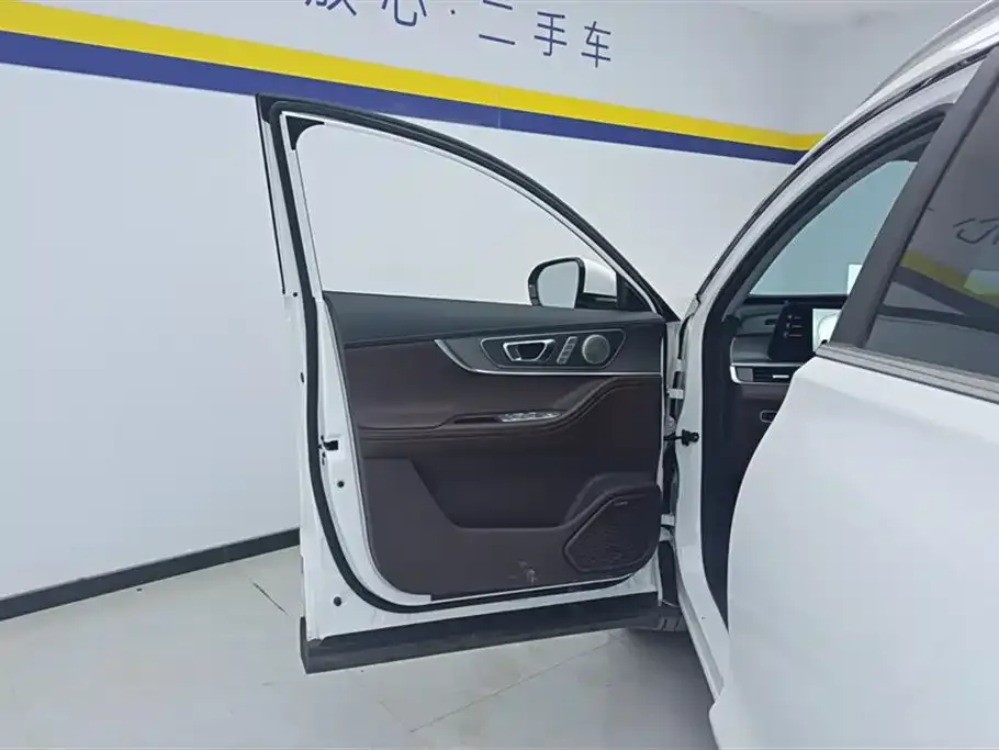 Chery Tiggo 8 PRO — фото 3