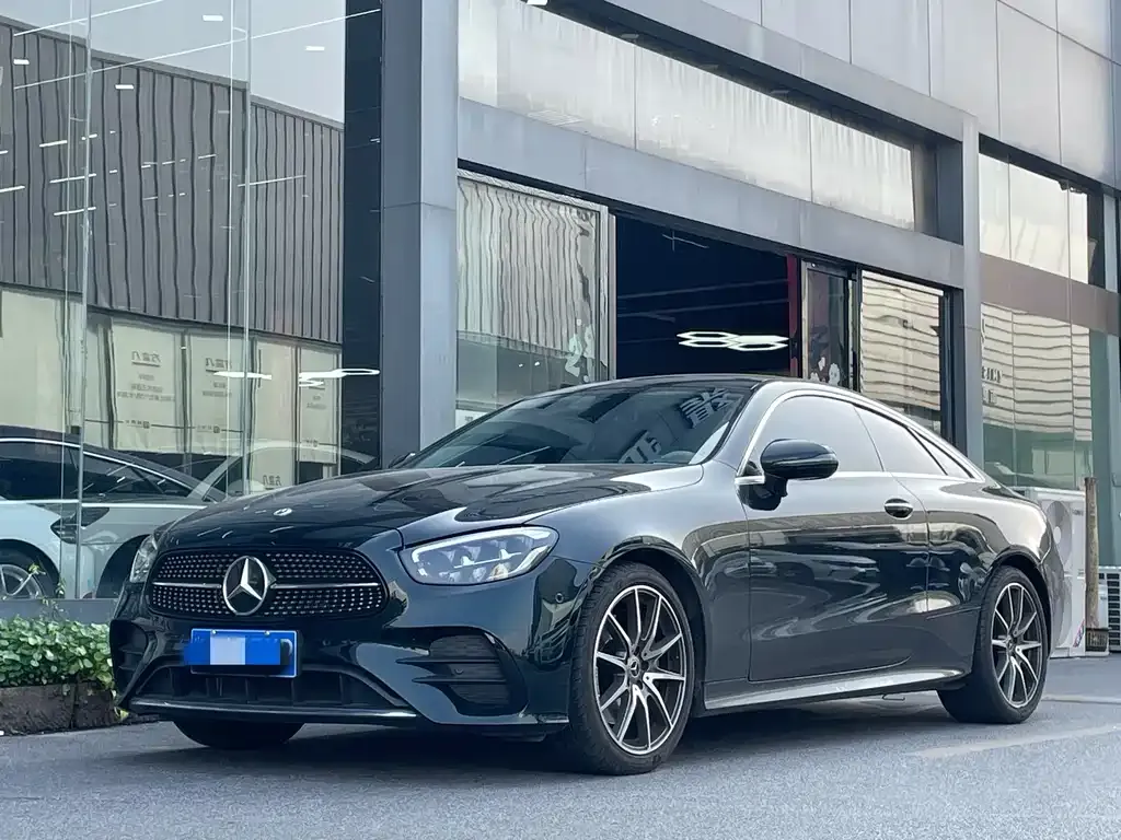Mercedes-Benz E-Class (Import) — фото 1