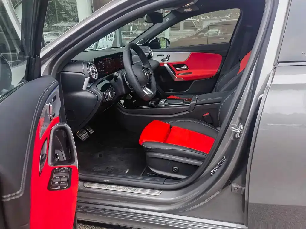 Mercedes-Benz A-Class AMG — фото 3