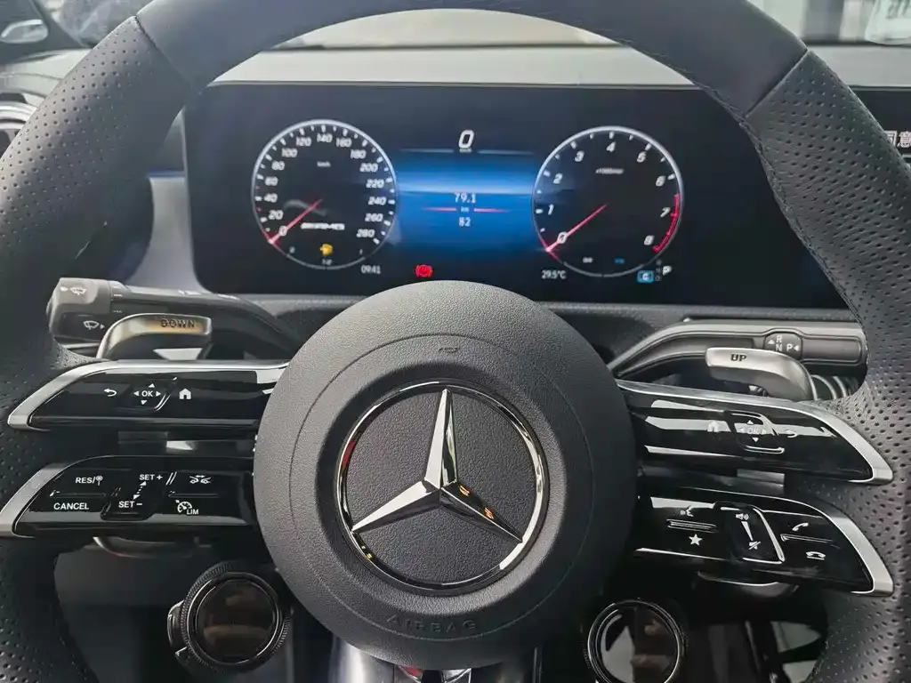 Mercedes-Benz A-Class AMG — фото 2