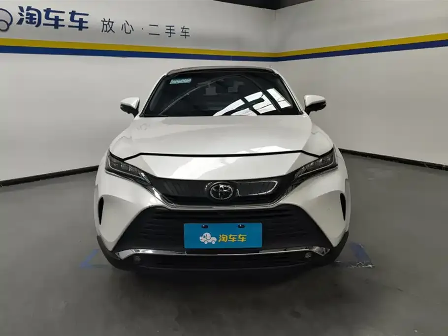 Toyota Harrier — фото 4