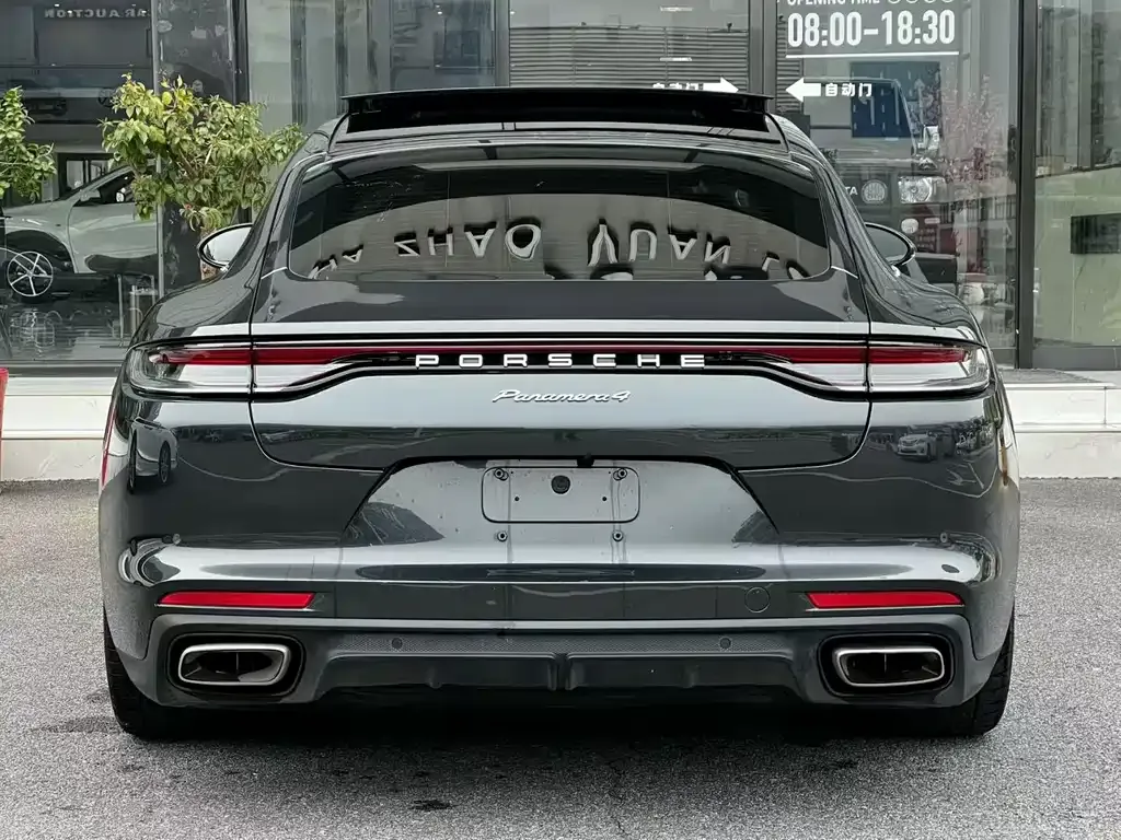 Porsche Panamera — фото 9