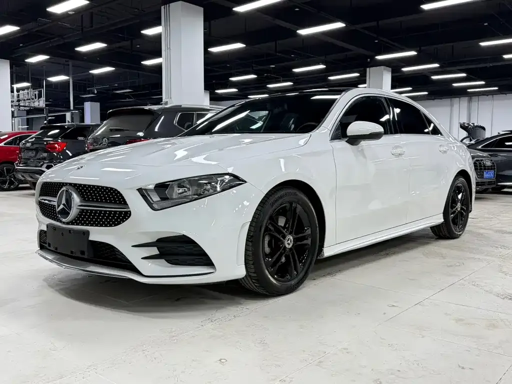 Mercedes-Benz A-Class — фото 1