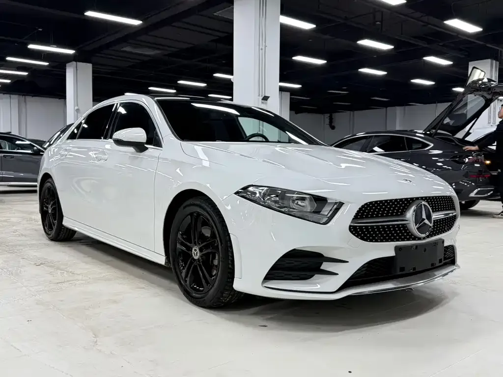 Mercedes-Benz A-Class — фото 2