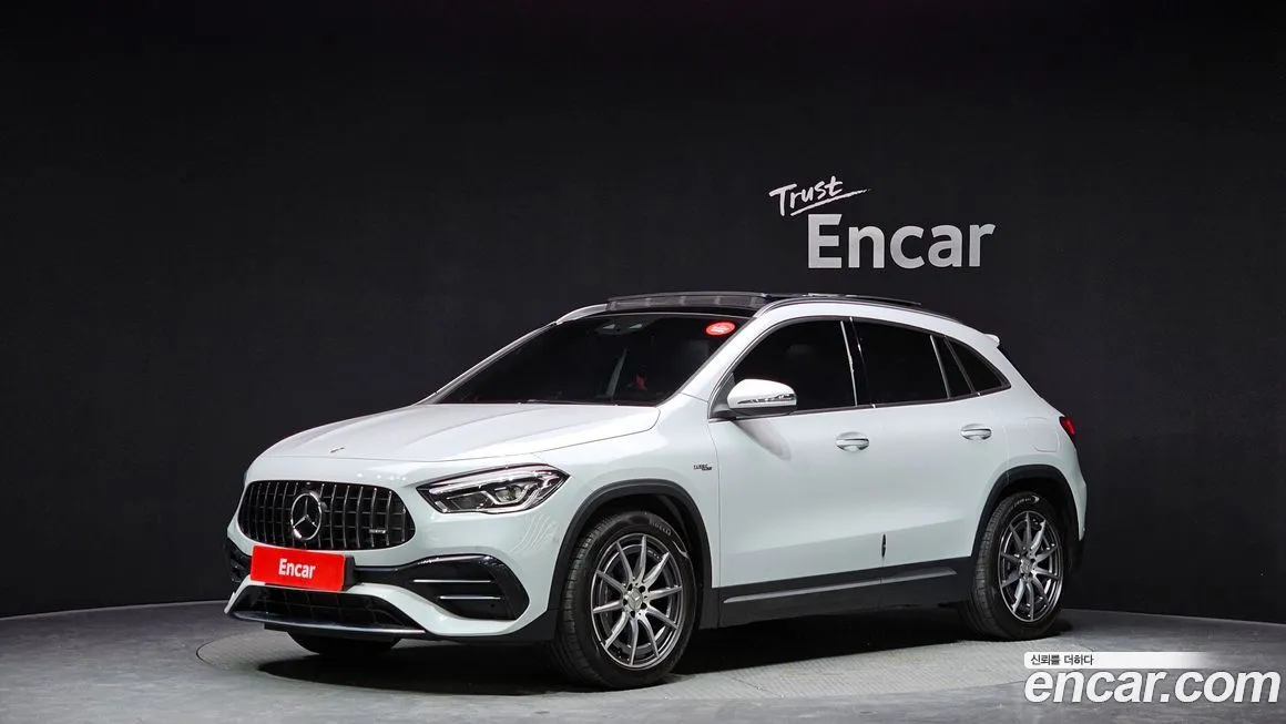 Mercedes-Benz GLA-Class — фото 1