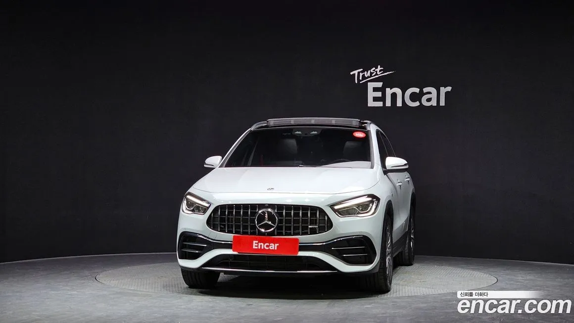 Mercedes-Benz GLA-Class — фото 2