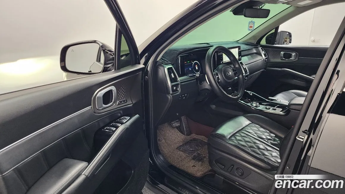 Kia Sorento — фото 7