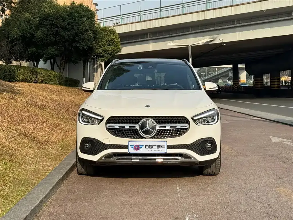 Mercedes-Benz GLA — фото 9