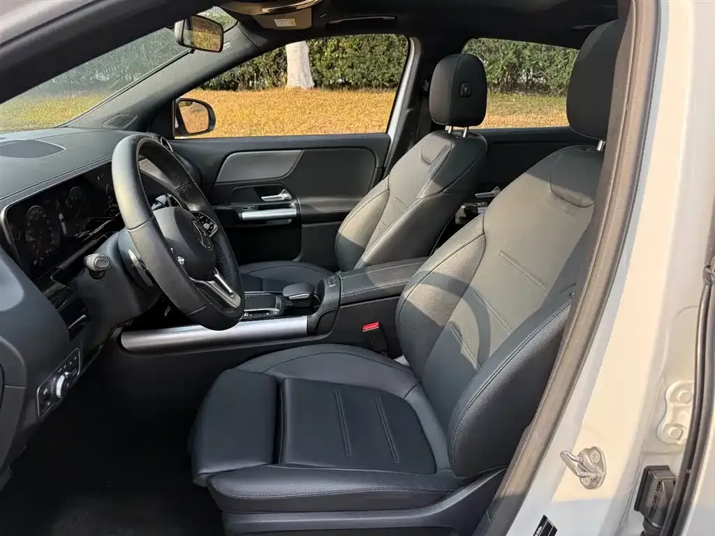 Mercedes-Benz GLA — фото 5