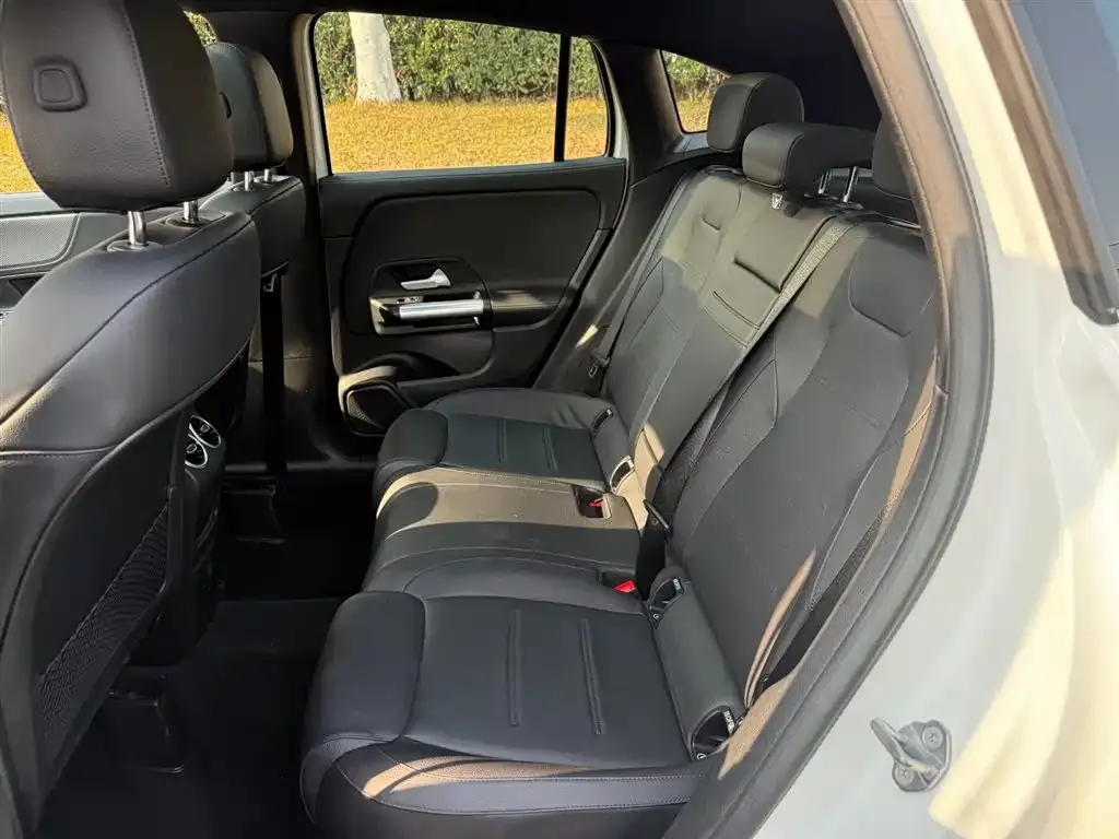 Mercedes-Benz GLA — фото 2