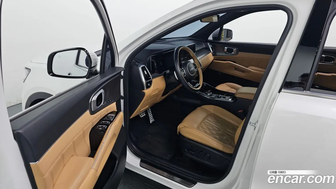 Kia Sorento — фото 8