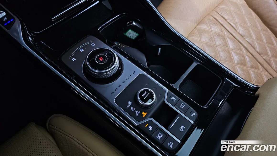 Kia Sorento — фото 9