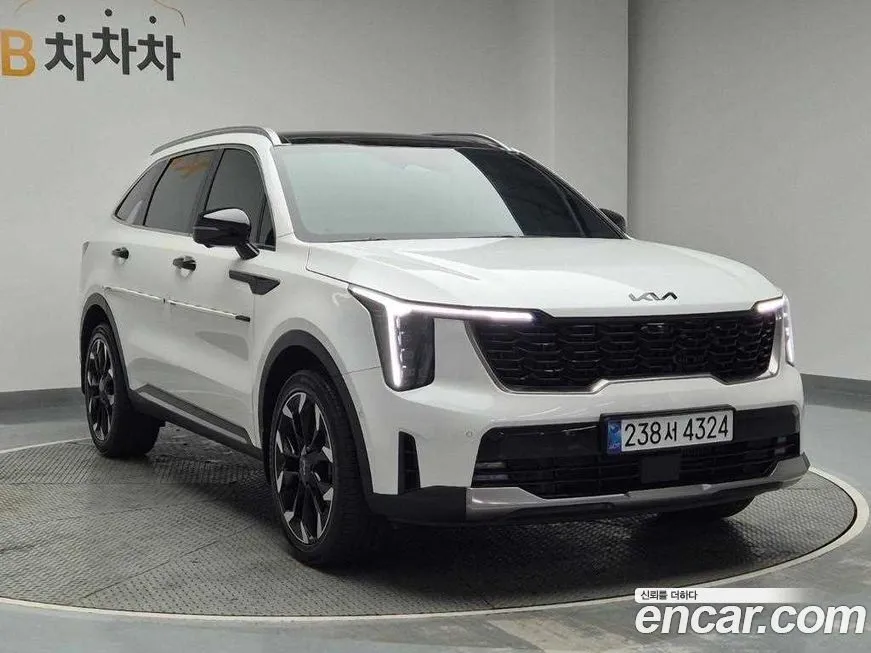 Kia Sorento — фото 9