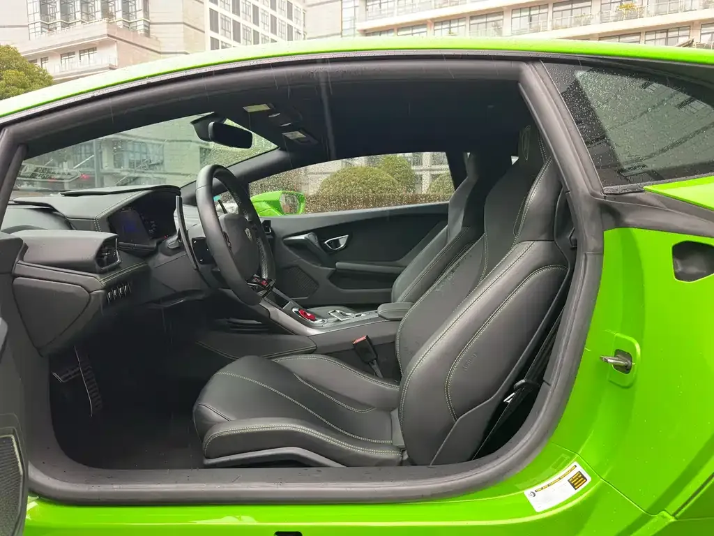 Lamborghini Huracan — фото 9