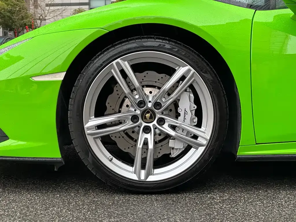 Lamborghini Huracan — фото 8