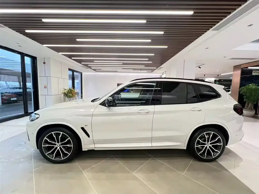 BMW X3 — фото 7