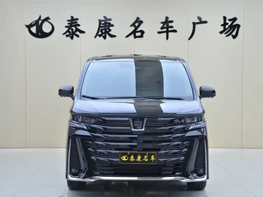Toyota Vellfire — фото 4