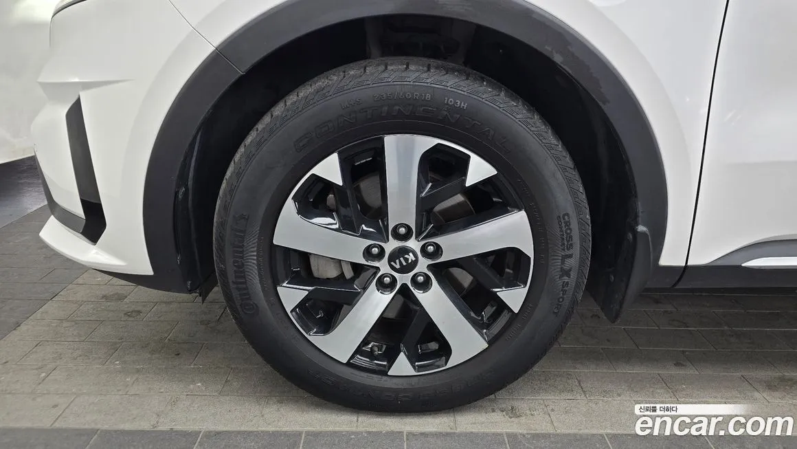 Kia Sorento — фото 4