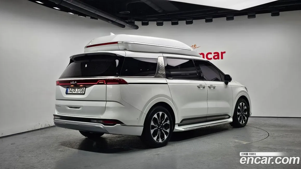 Kia Carnival — фото 3