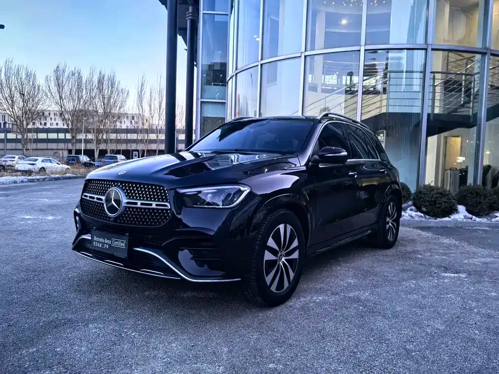 Mercedes-Benz GLE — фото 1