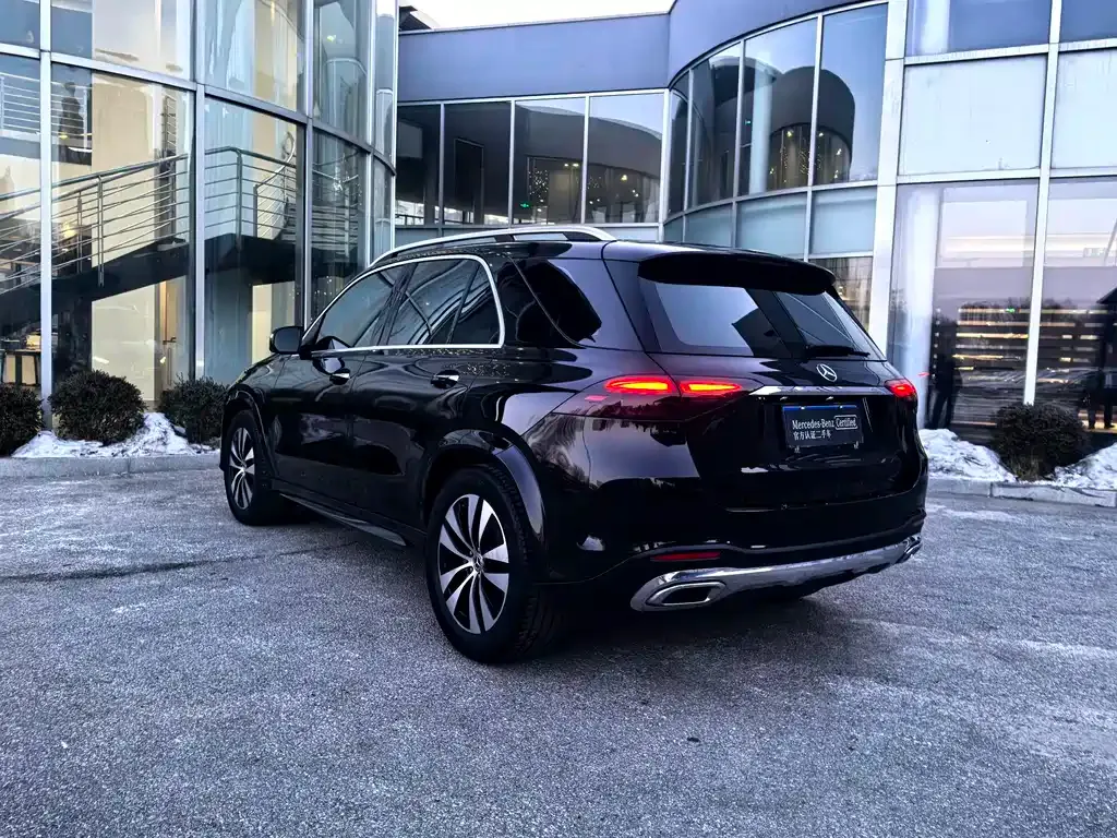 Mercedes-Benz GLE — фото 8