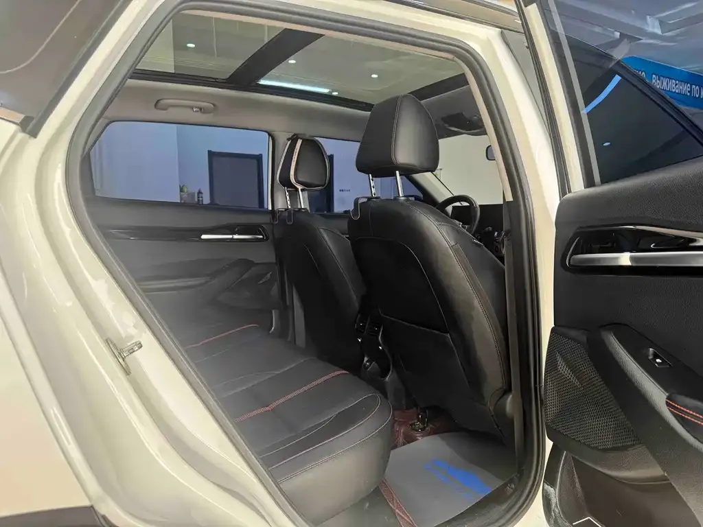 Kia KX3 — фото 3