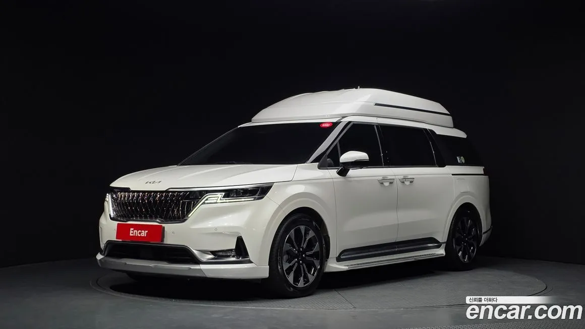 Kia Carnival — фото 1