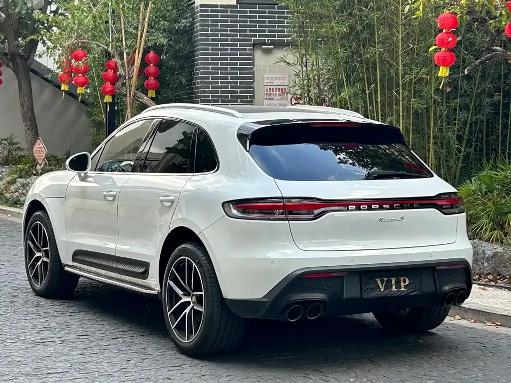 Porsche Macan — фото 9