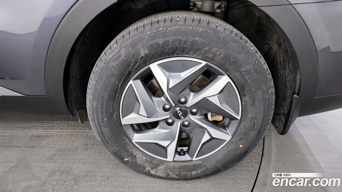 Kia Sorento — фото 7