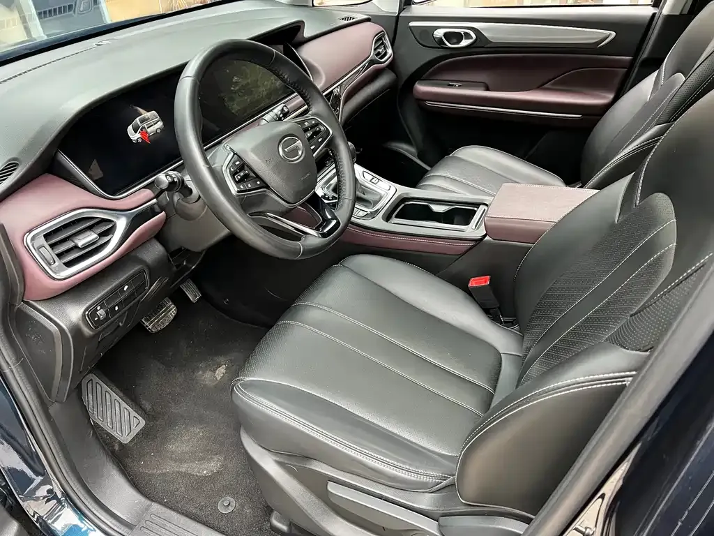 GAC Motor Trumpchi M6 — фото 9