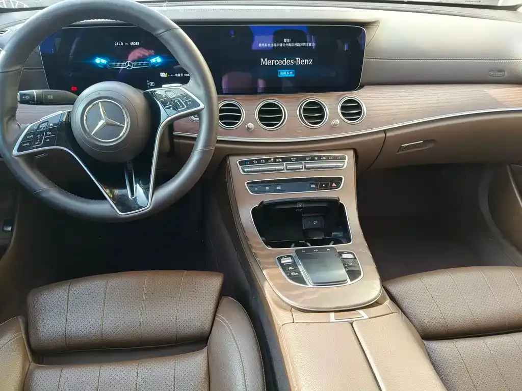 Mercedes-Benz E-Class New Energy — фото 7