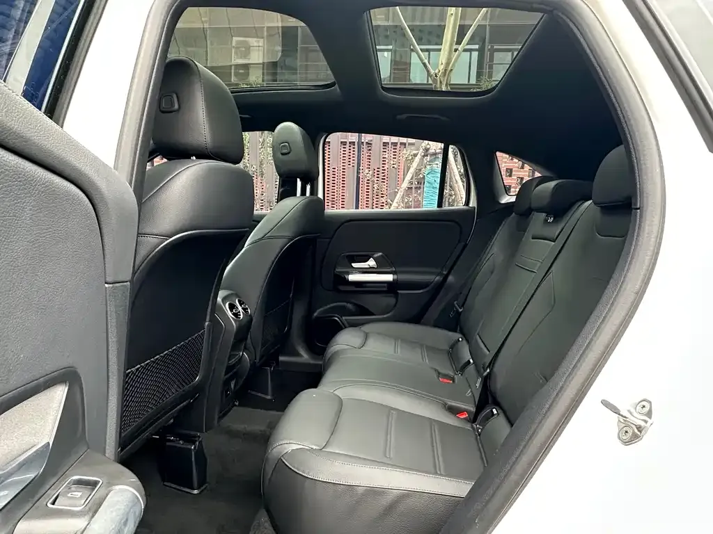 Mercedes-Benz GLA — фото 2