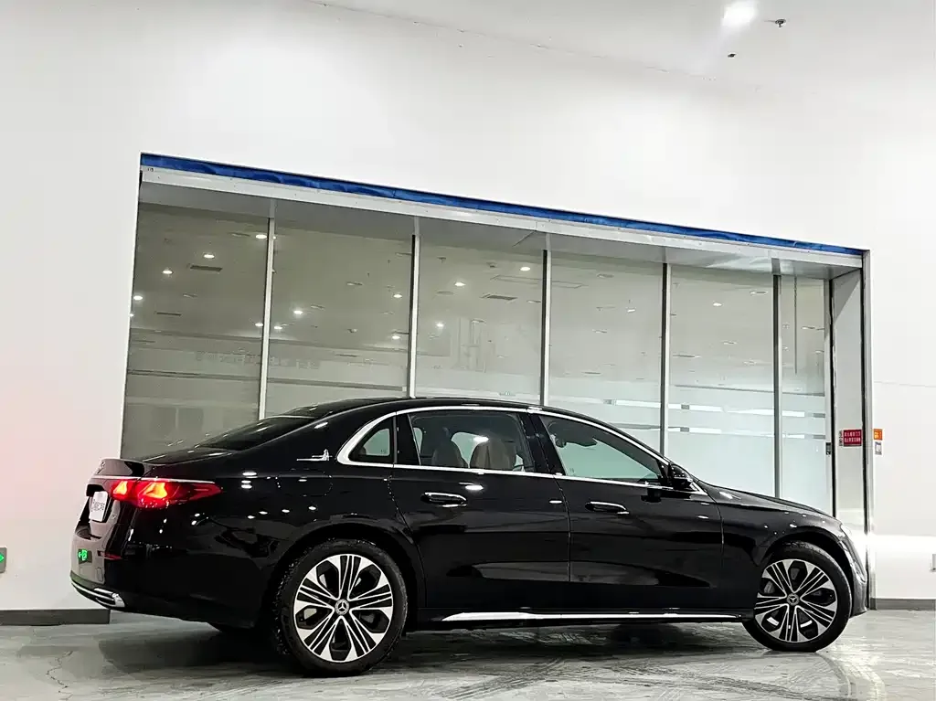 Mercedes-Benz E-Class New Energy — фото 7