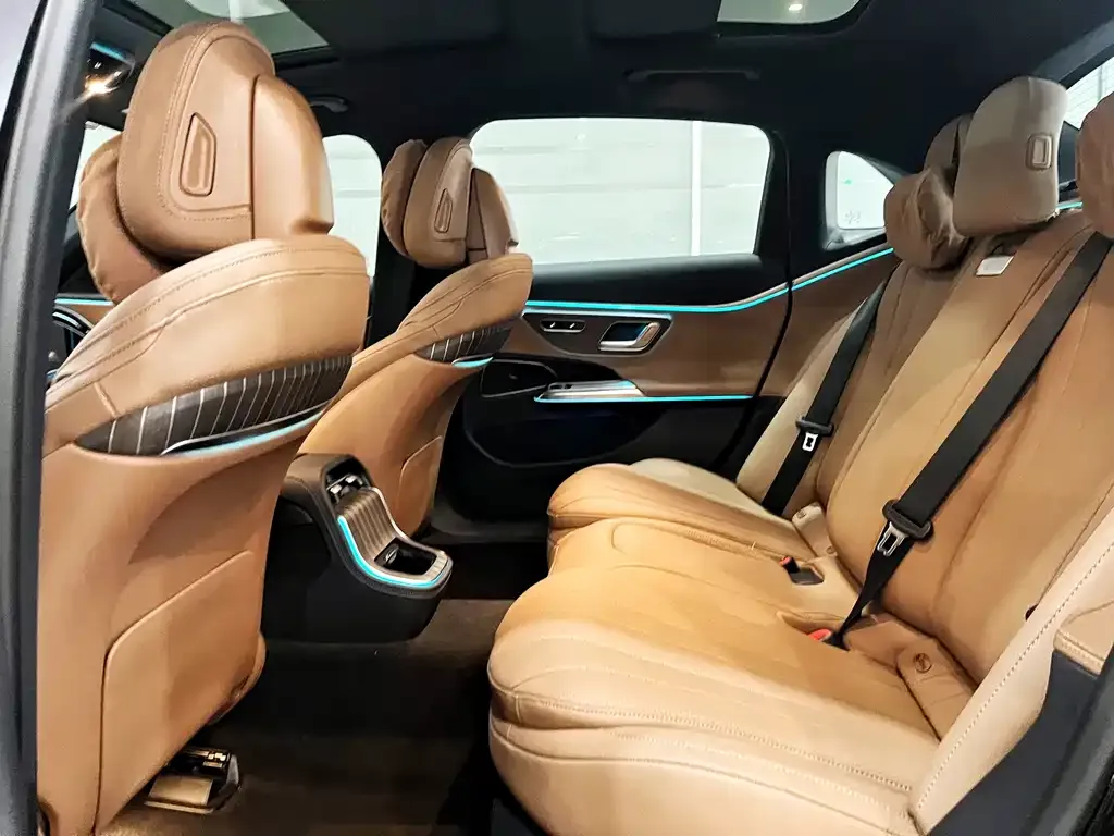 Mercedes-Benz E-Class New Energy — фото 6