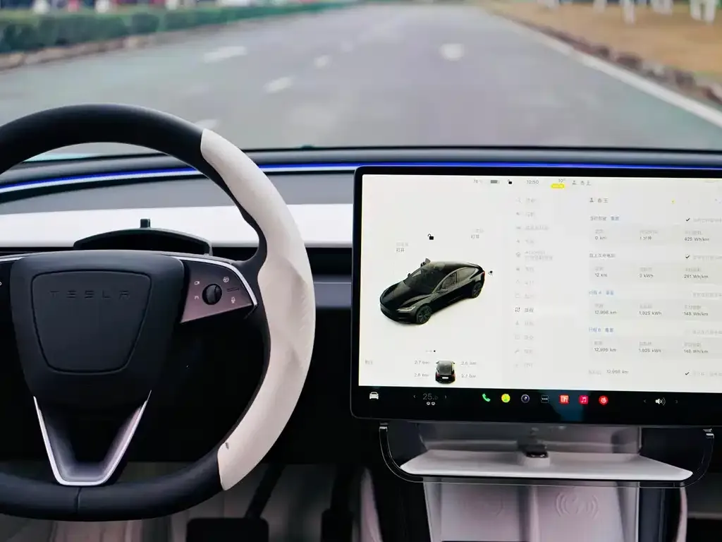 Tesla Model 3 — фото 3