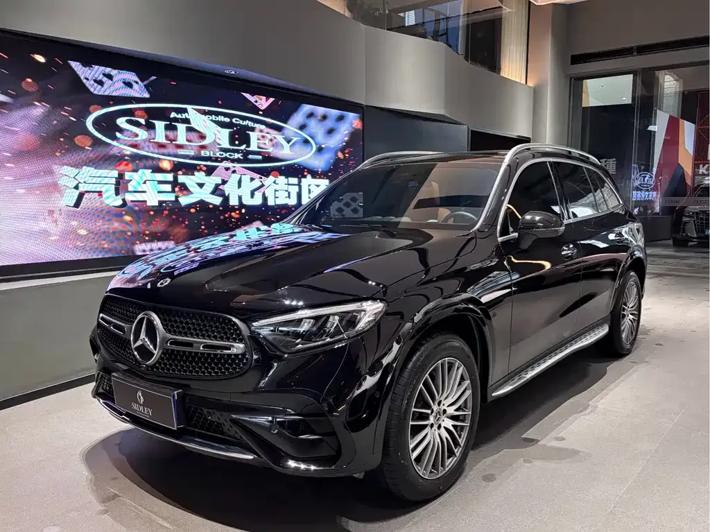 Mercedes-Benz GLC — фото 1