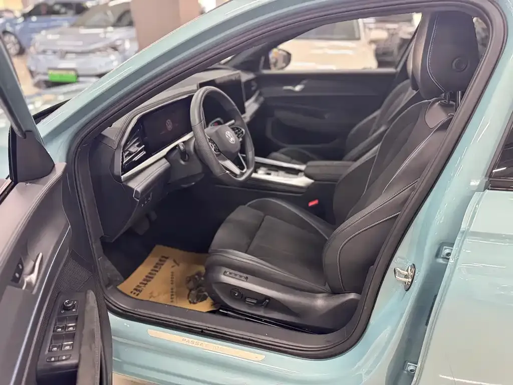 Volkswagen Passat — фото 7