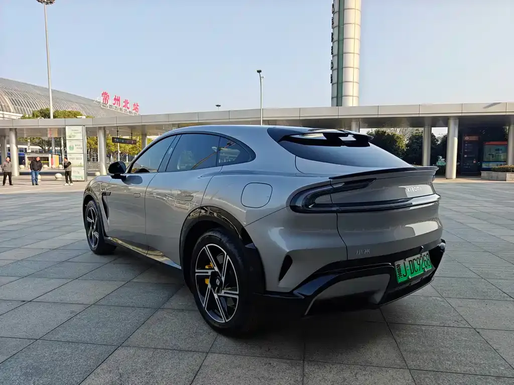 Xiaomi YU7 — фото 4