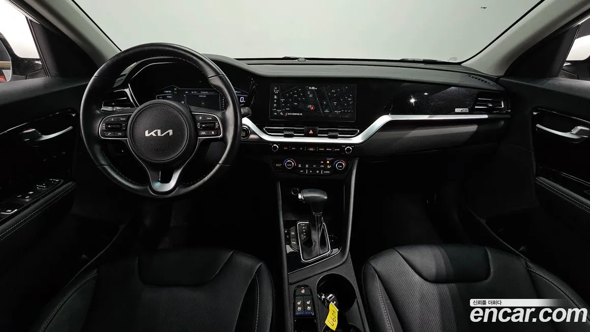 Kia Niro — фото 9