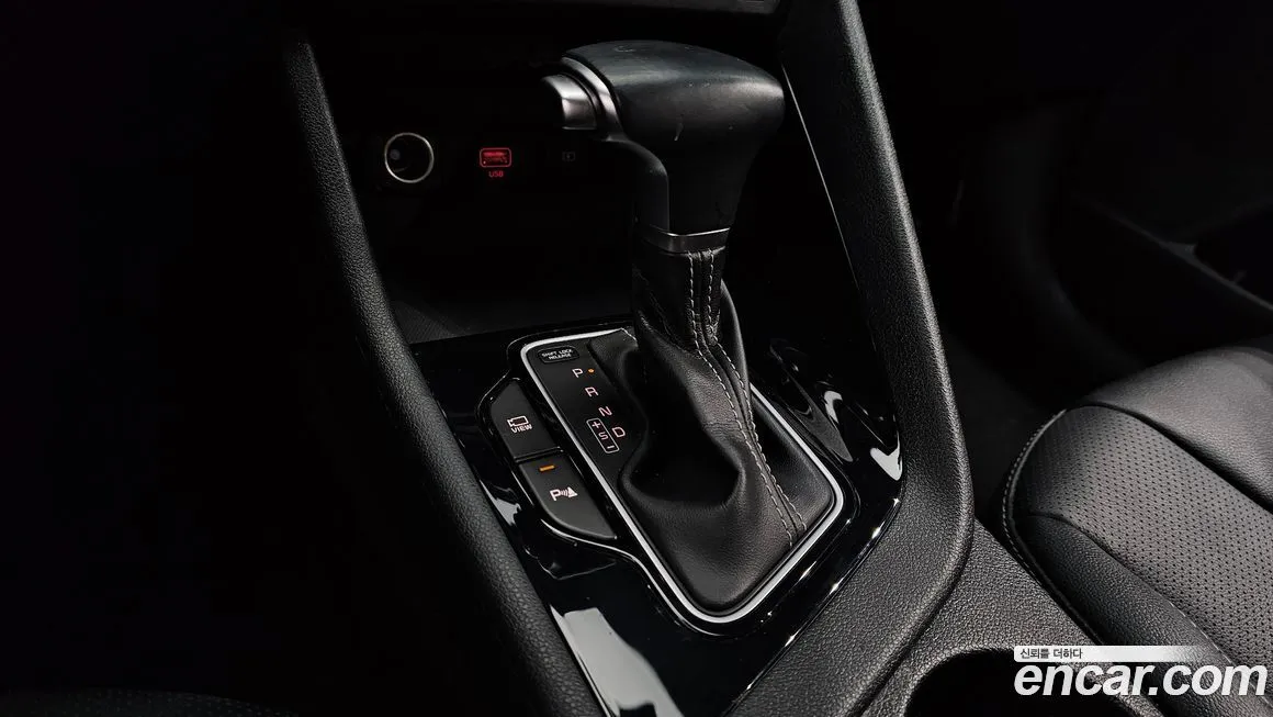Kia Niro — фото 3