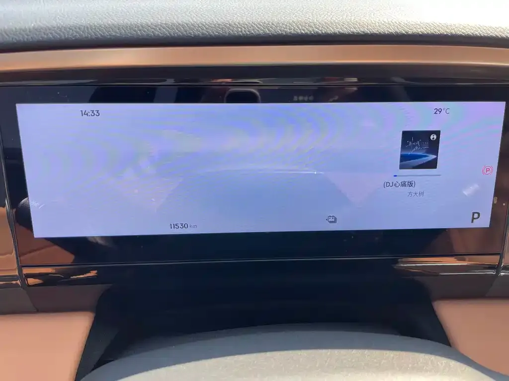 Geely Galaxy L7 — фото 2