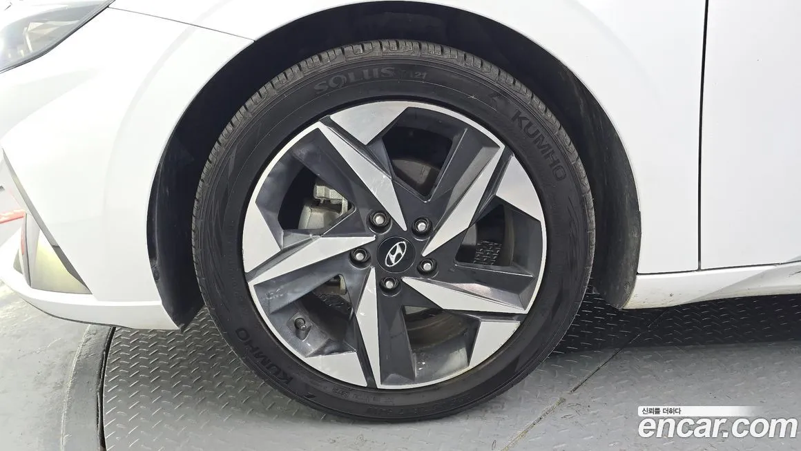 Hyundai AVANTE — фото 7