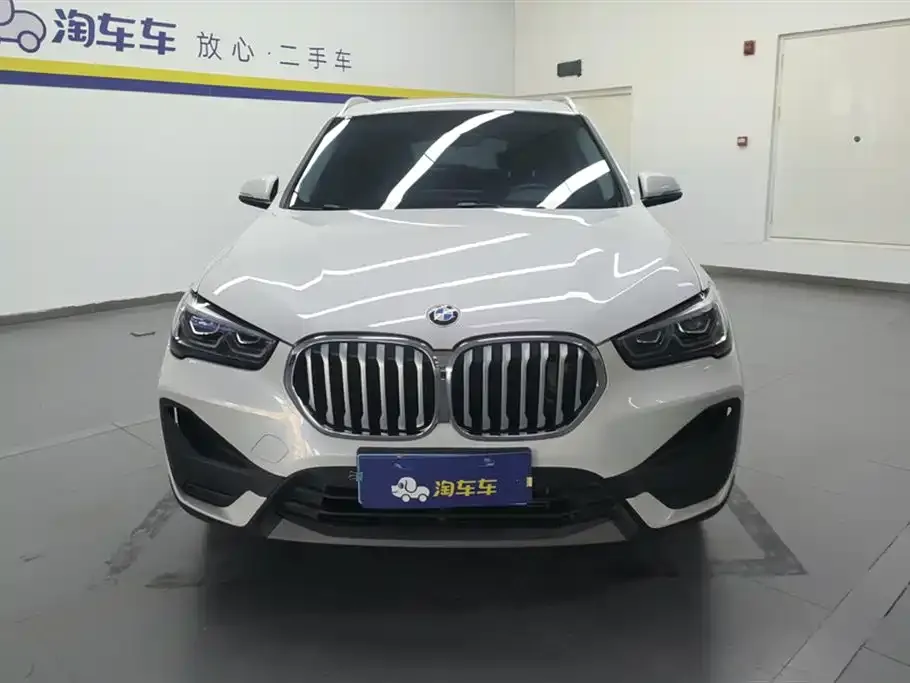 BMW X1 — фото 2