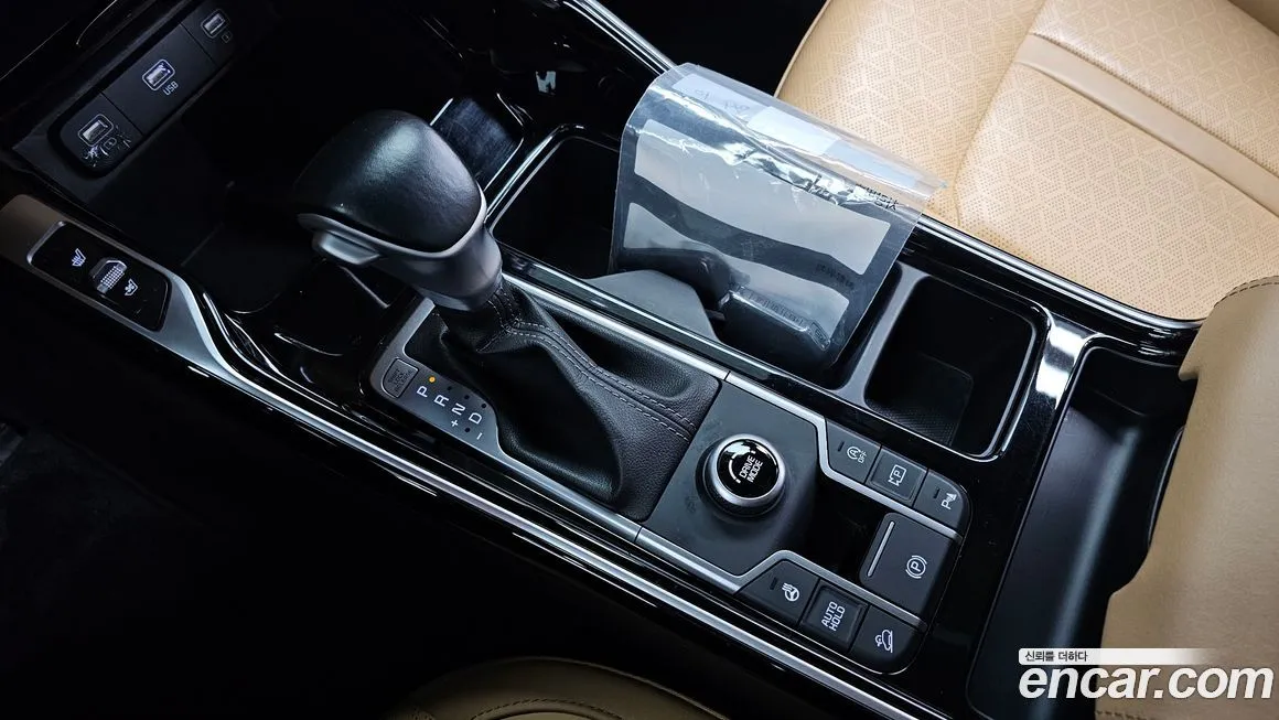 Kia Sorento — фото 10