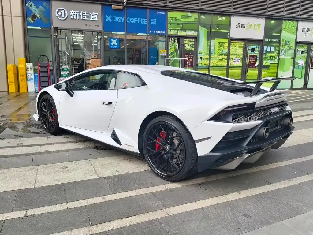 Lamborghini Huracan — фото 6