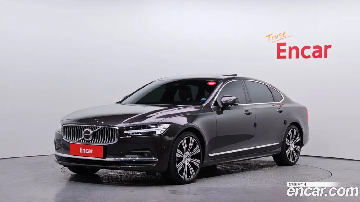 Volvo S90 — фото 1