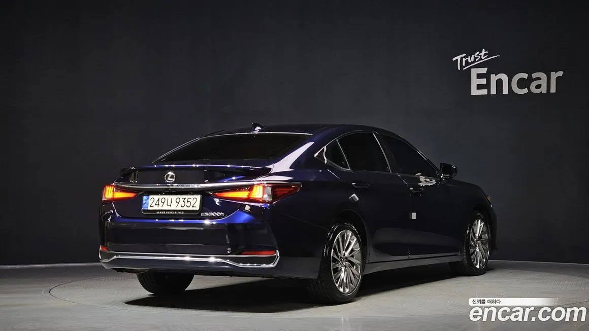 Lexus ES — фото 2