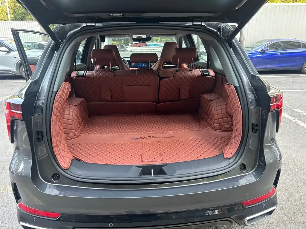 Changan CS75PLUS — фото 4