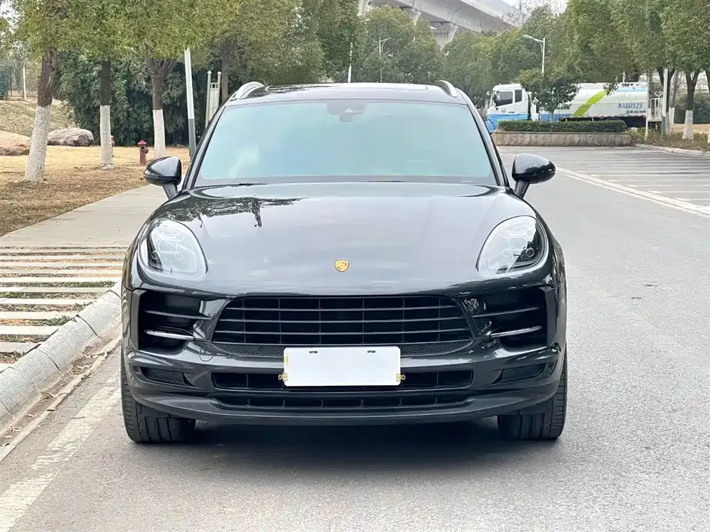 Porsche Macan — фото 6